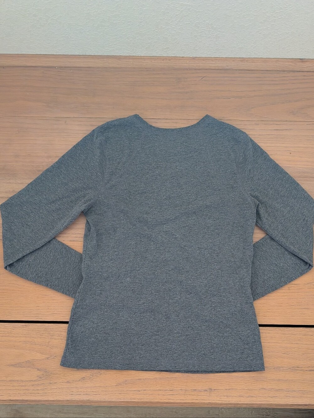 Women's Tek Gear Long-Sleeve Crewneck Shirt Charcoal Gray With Durable Stitching - Picture 3 of 4